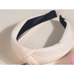 White turban knot headband Mss Rachel Style (fit kids and adults)